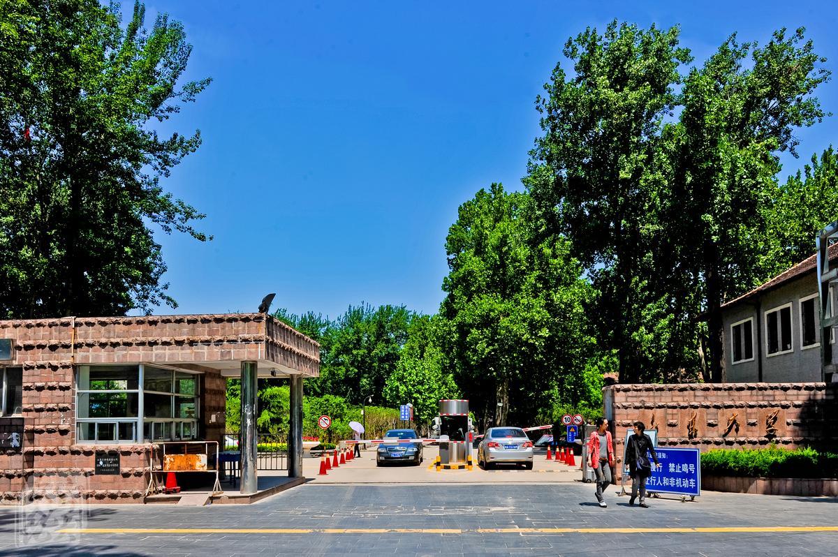 山东大学洪家楼校区